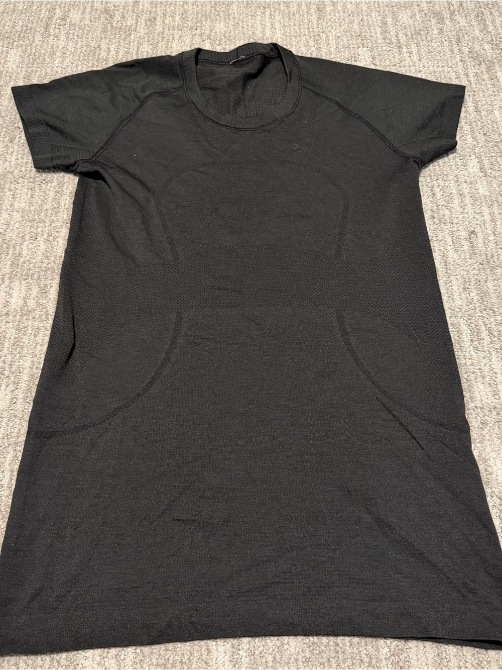 Lululemon swiftly tech short sleeve